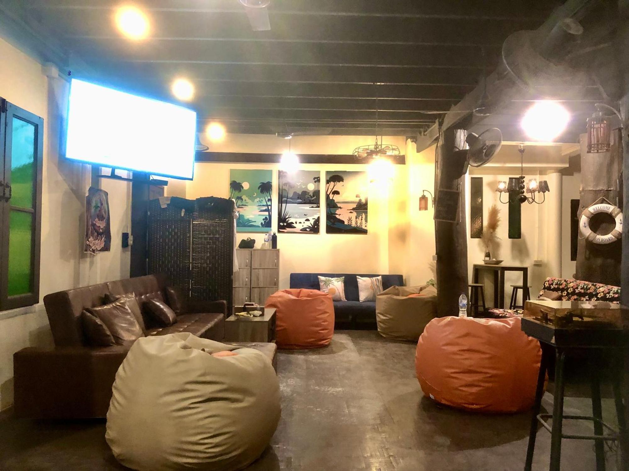 Blockhouse Samui Hostel Mae Nam Exterior photo