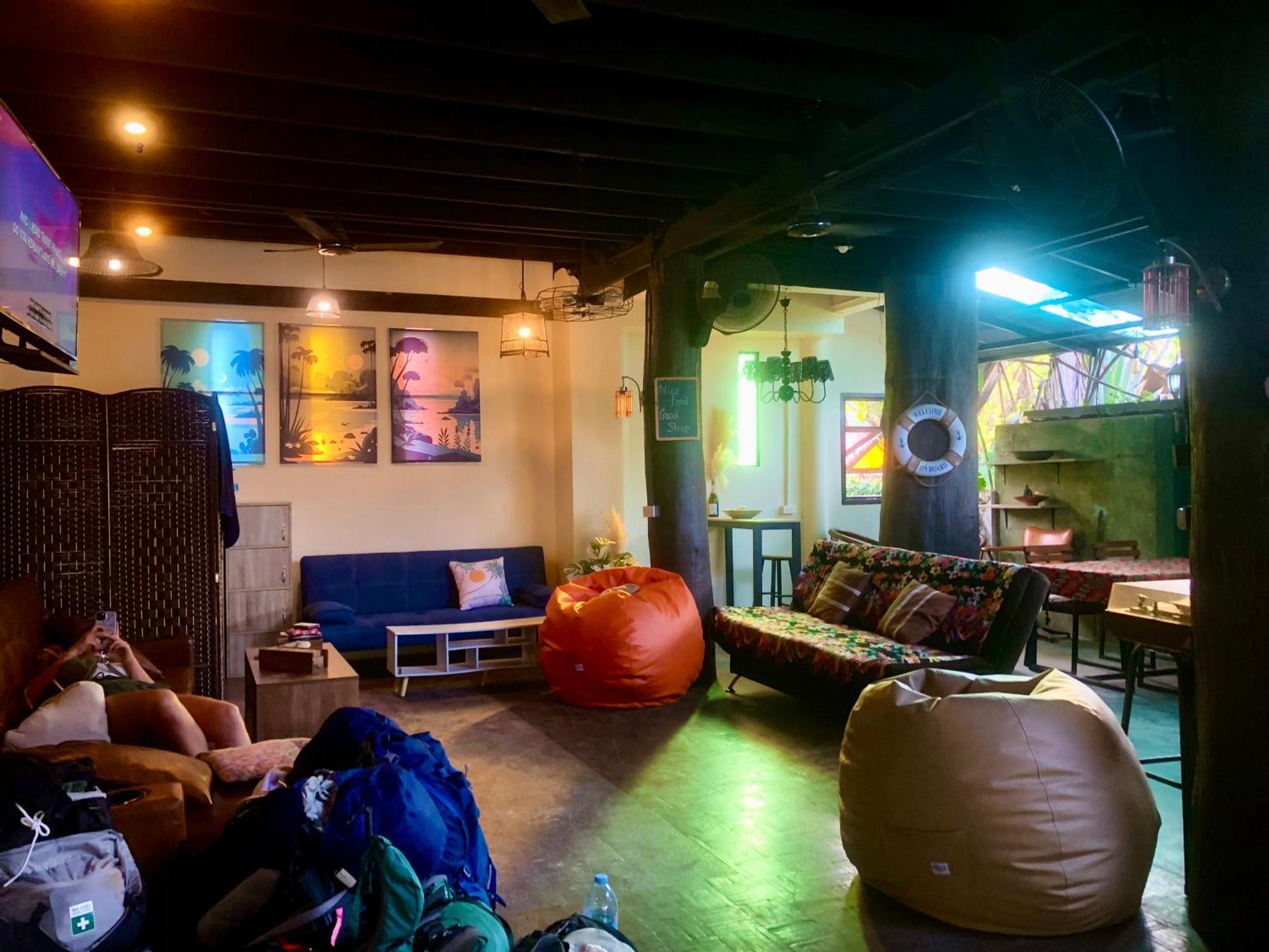 Blockhouse Samui Hostel Mae Nam Exterior photo