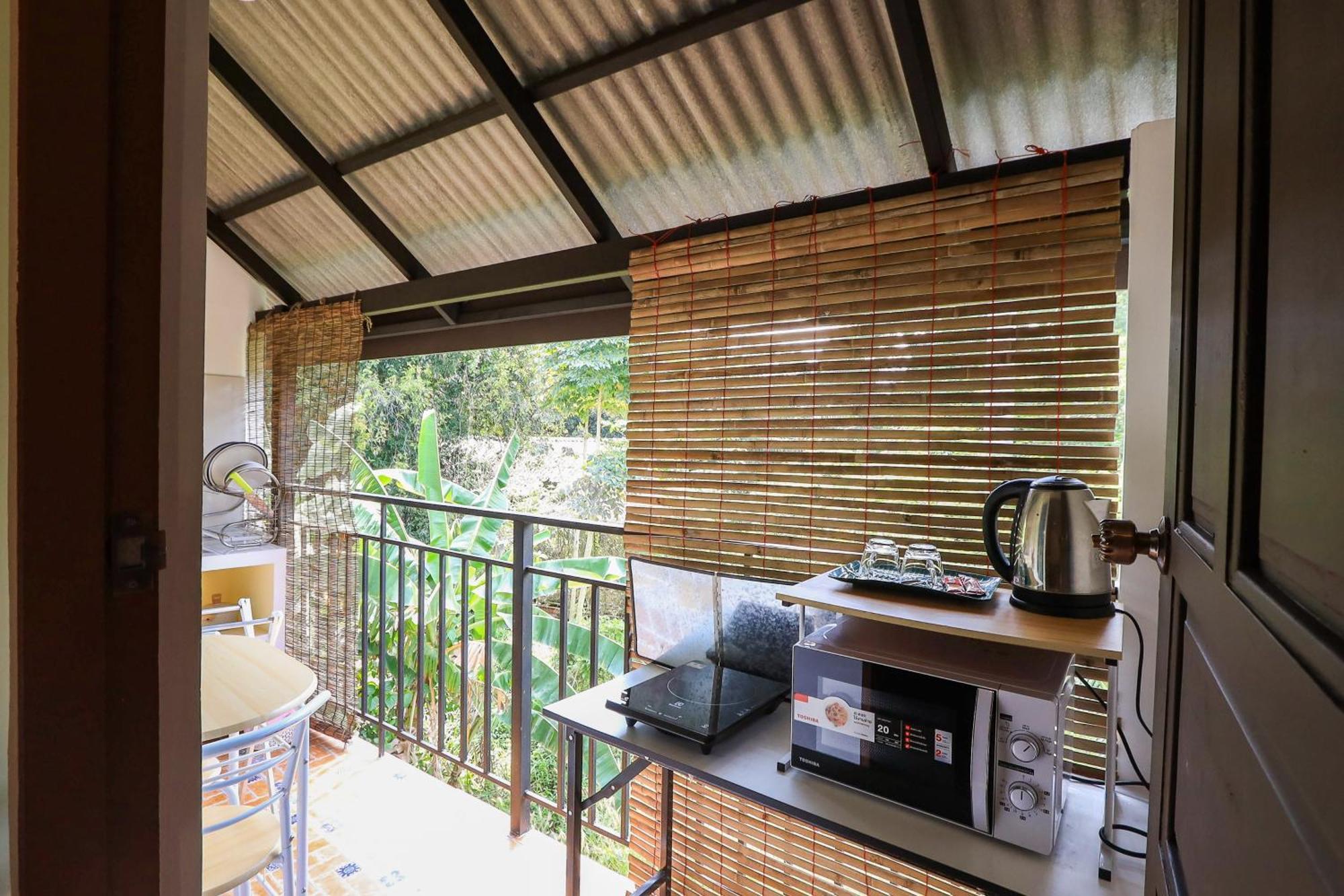 Blockhouse Samui Hostel Mae Nam Exterior photo